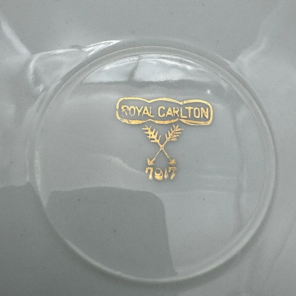 Royal Carlton beautiful vintage